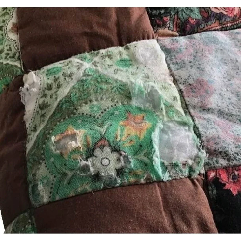 Patchwork Pieced Handmade Lap Throw Cutter Quilt Vtg 9 Block Patch Cotton Scraps
